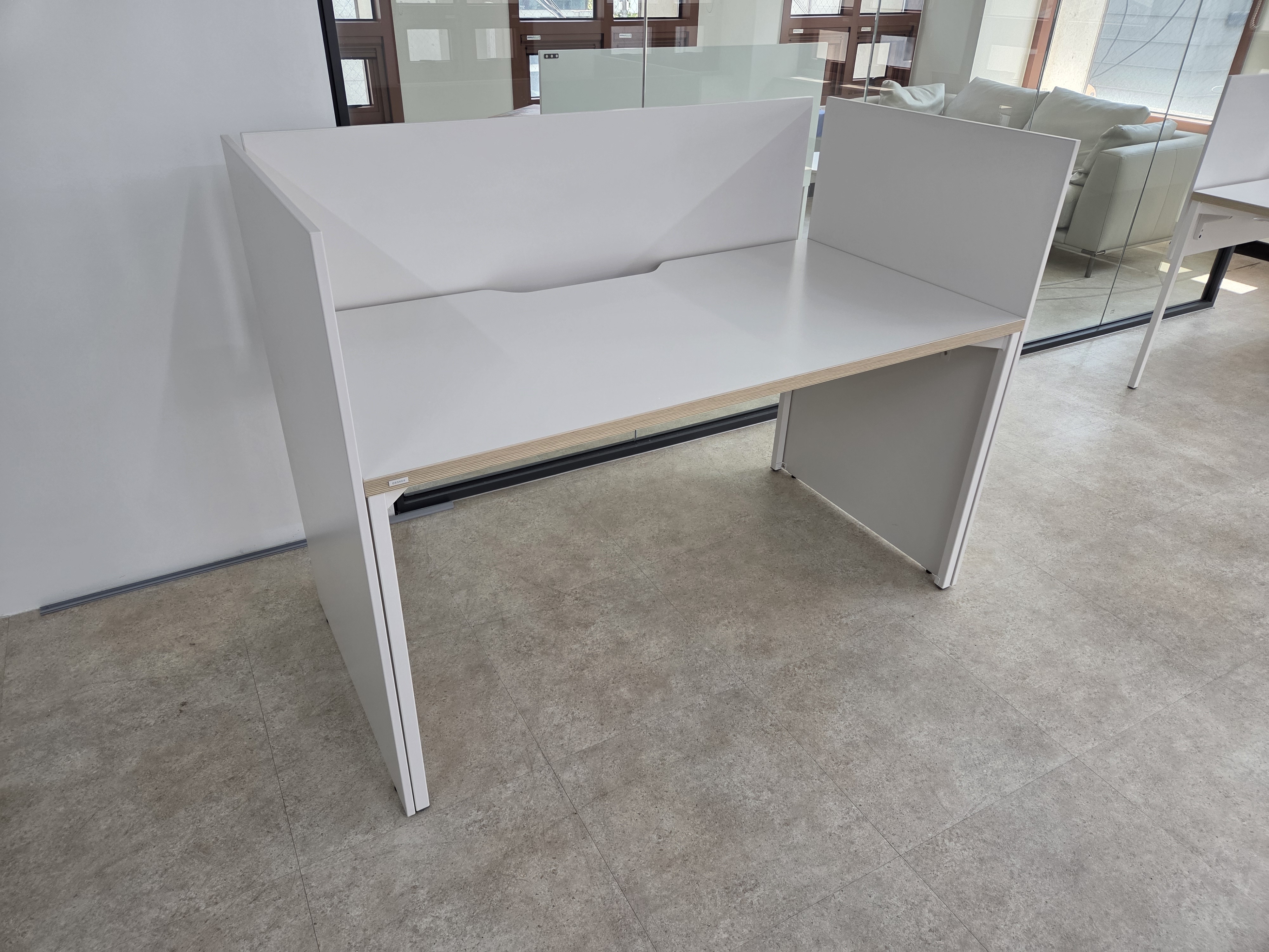 데스커 1400*700 데스크[서랍별매,파티션별매]