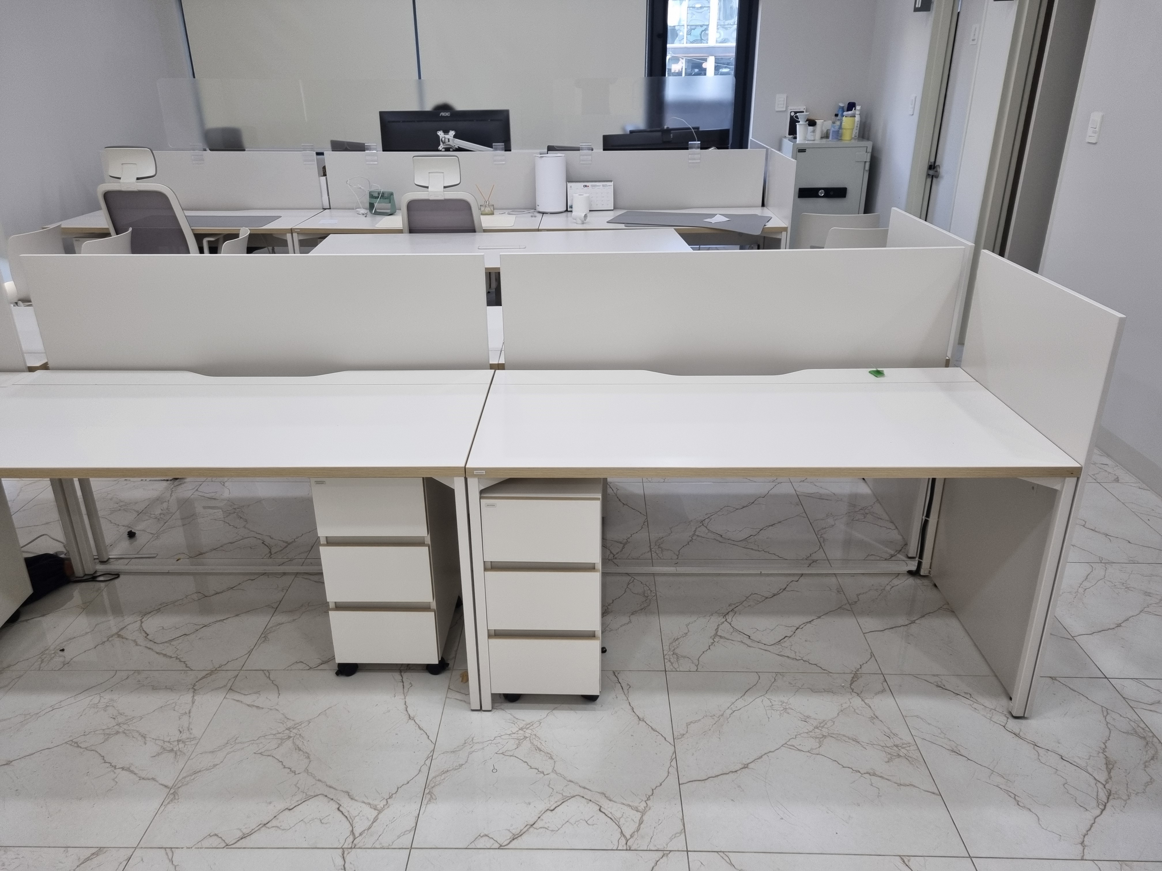 데스커 1400*700 데스크[서랍별매,파티션별매]