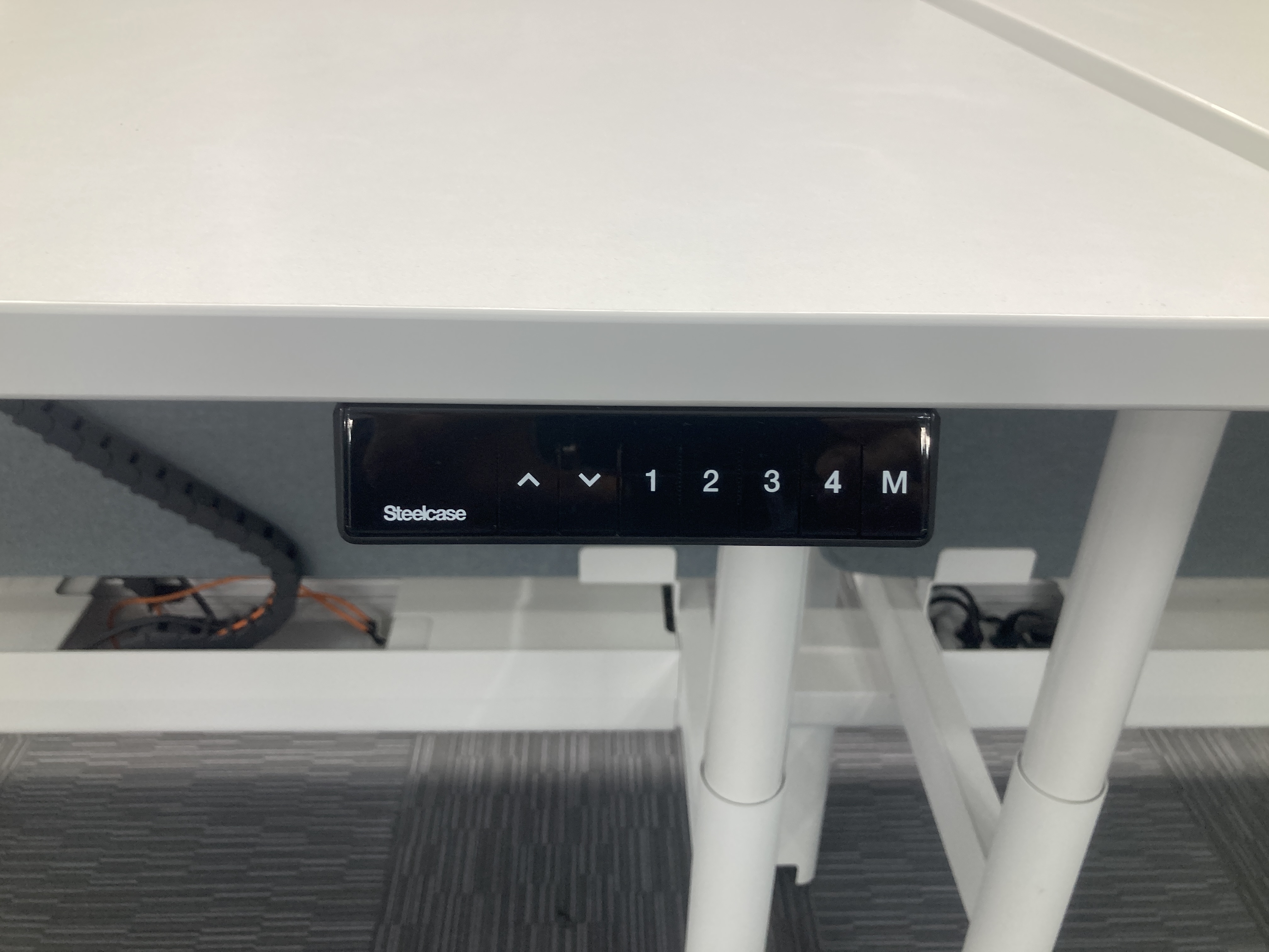 스틸케이스 1600 모션데스크[2인1세트]