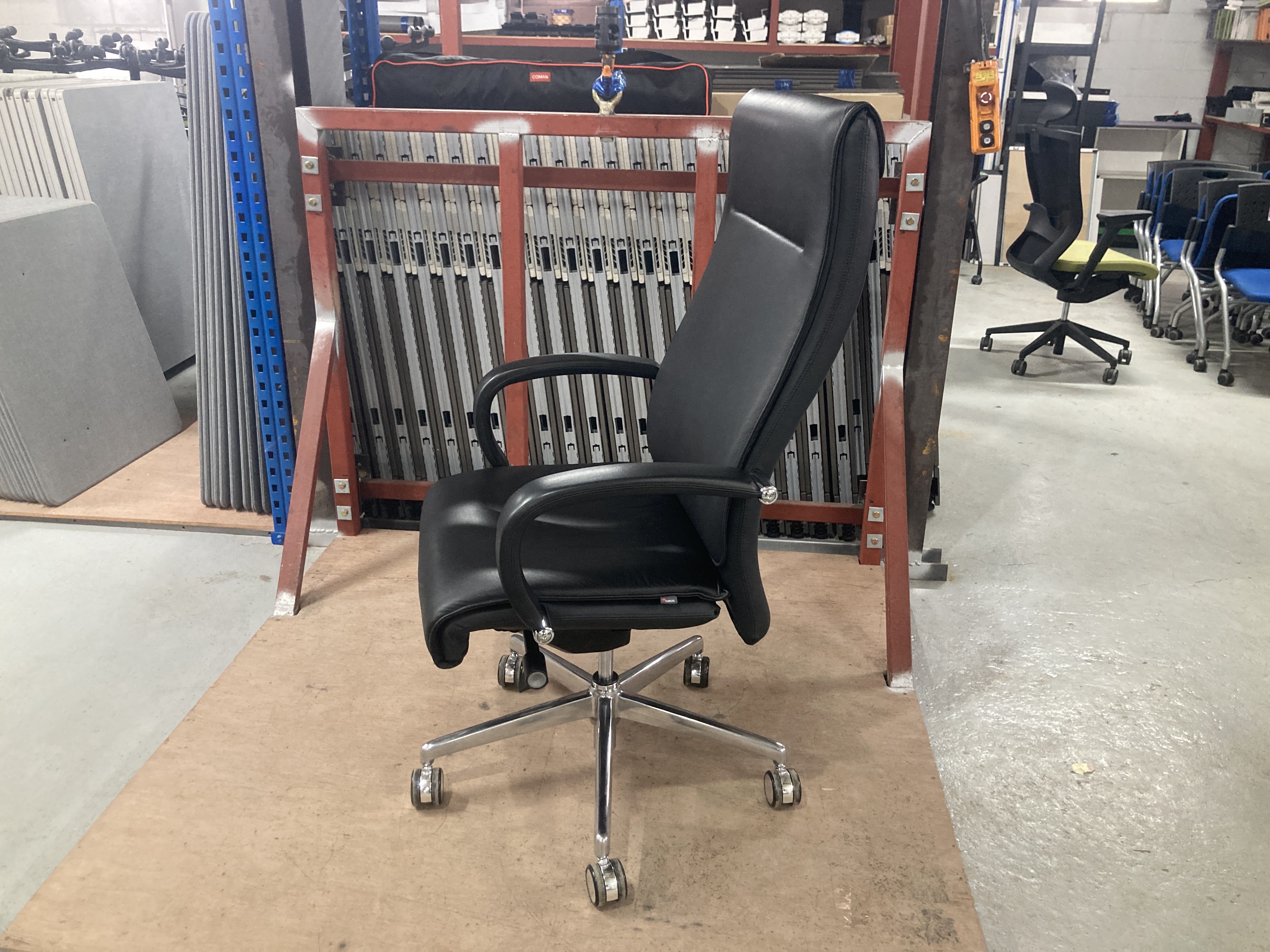 퍼시스 프로나드 중역용의자 CHN3300-성남예약