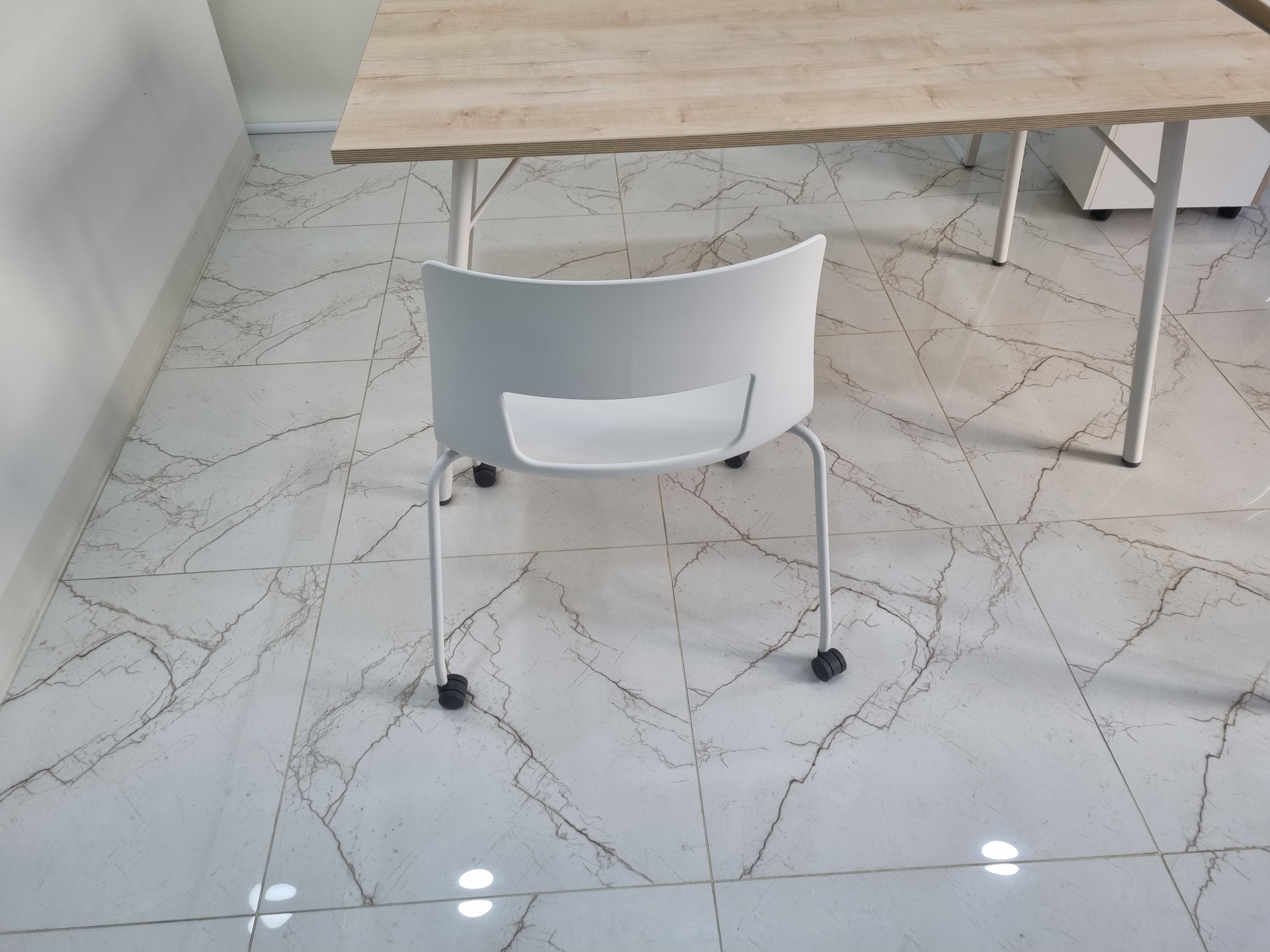 시디즈 버튼 회의의자-6개성남예약